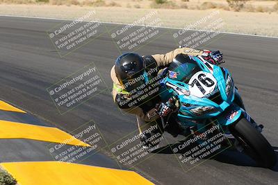 media/Oct-08-2022-SoCal Trackdays (Sat) [[1fc3beec89]]/Turn 7 Inside (145pm)/